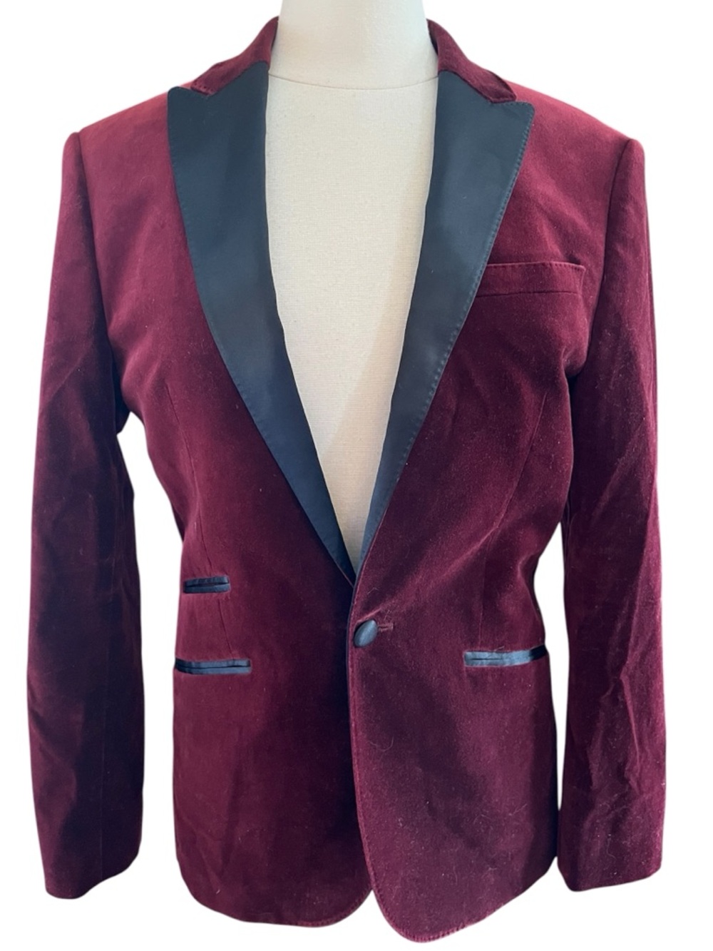 Express Slim Burgundy Velvet Tuxedo Blazer with Black Satin Lapel